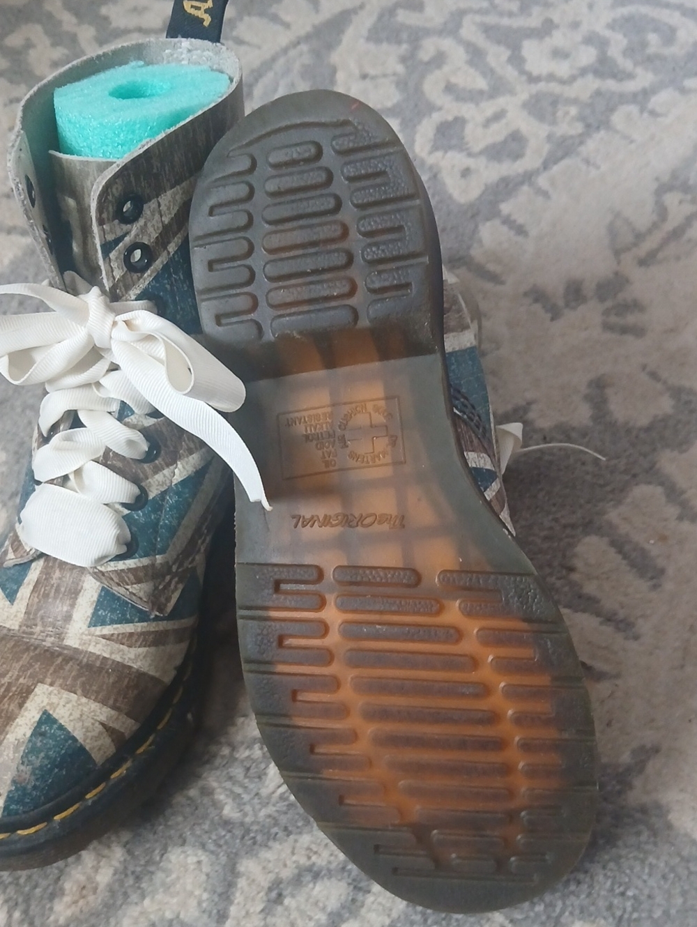 Doc. Martins - Picture 2 of 6